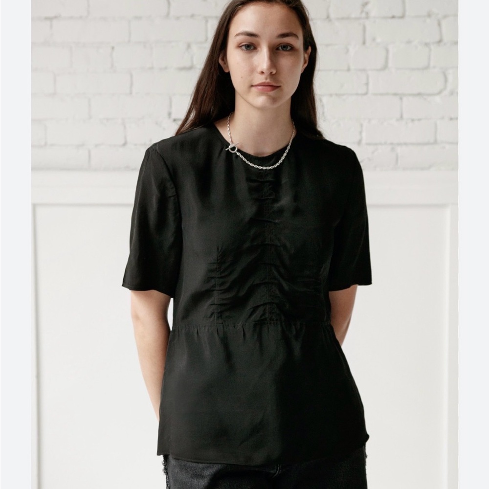 ACNE STUDIOS
TATY LIQUID SOL BLOUSE BLACK size 38 (US 6/small)